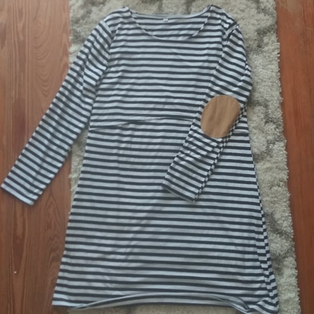 NEW! Nursing Long Sleeve Dress